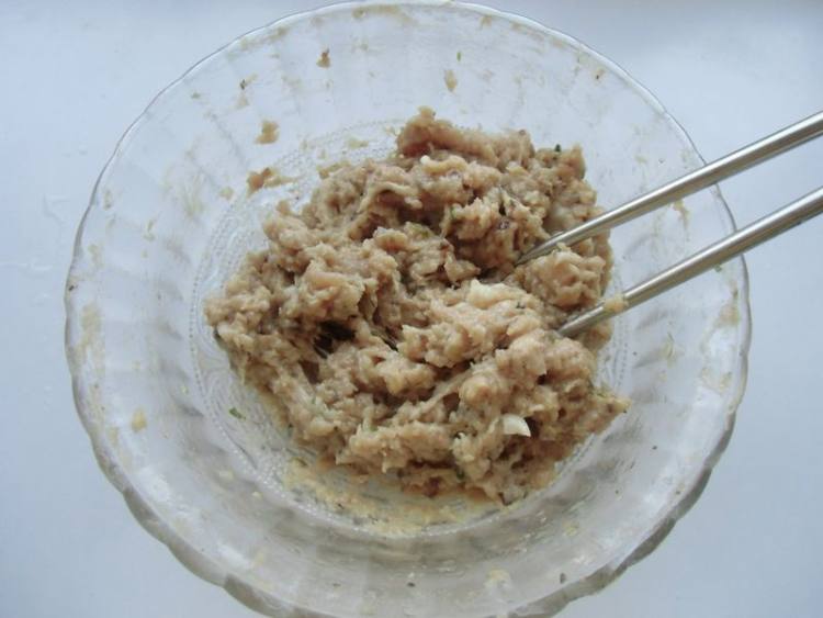 豇豆猪肉饺子步骤4