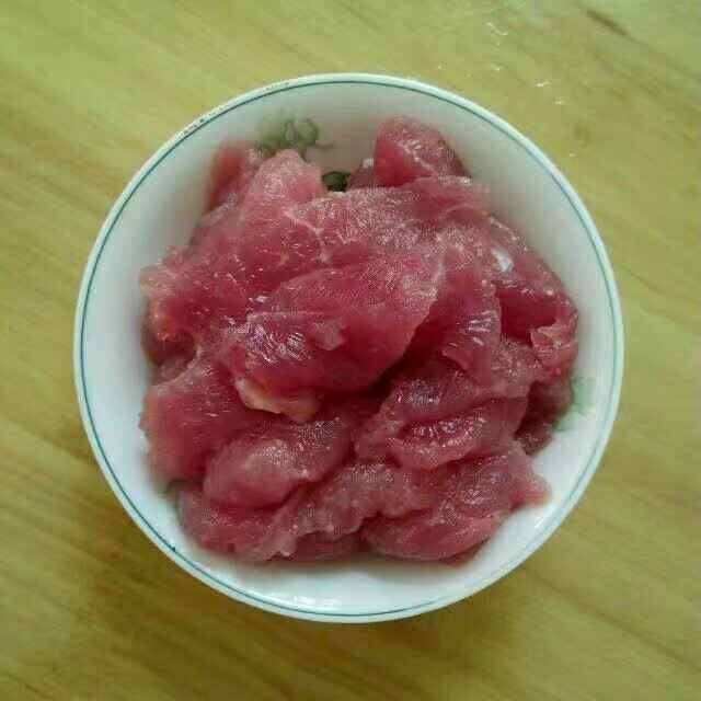 爆炒肉片步骤2
