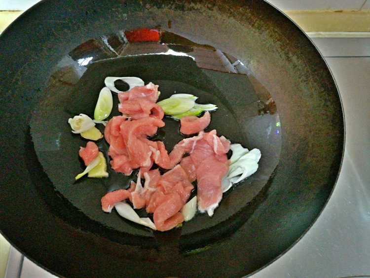 豆角山药炖肉步骤3