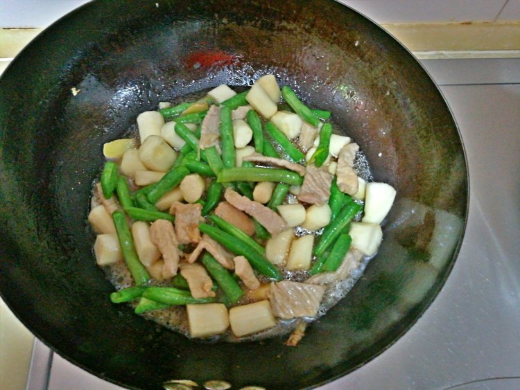 豆角山药炖肉步骤8