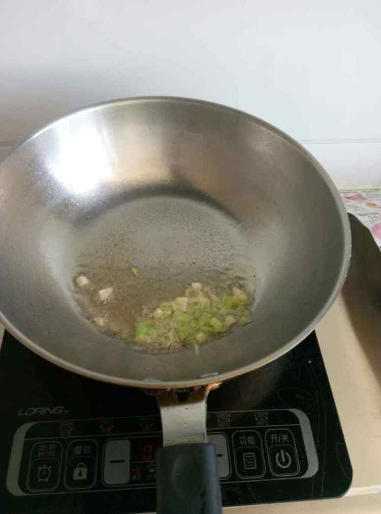 小炒荷兰豆步骤3