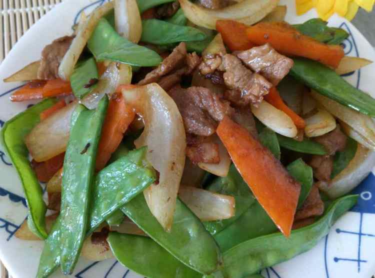 小炒荷兰豆步骤9
