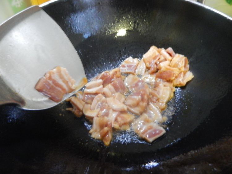 土豆片炒猪肉步骤4