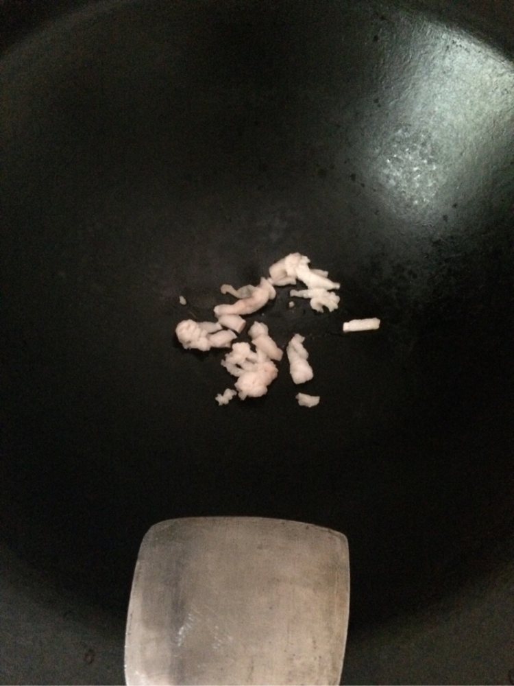 青椒豆干炒肉步骤2
