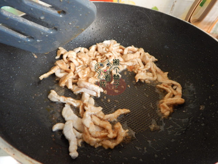 笋尖炒肉步骤6