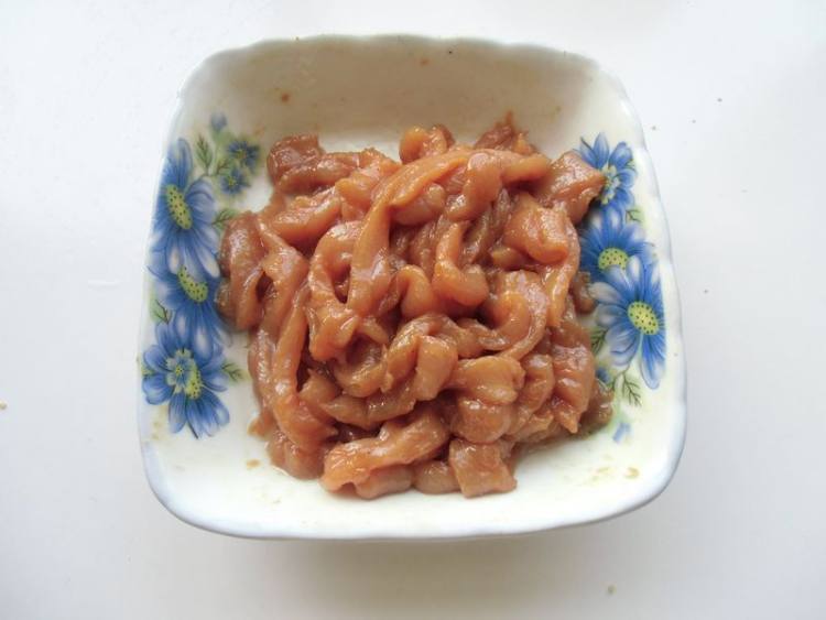 茄子炒肉步骤2