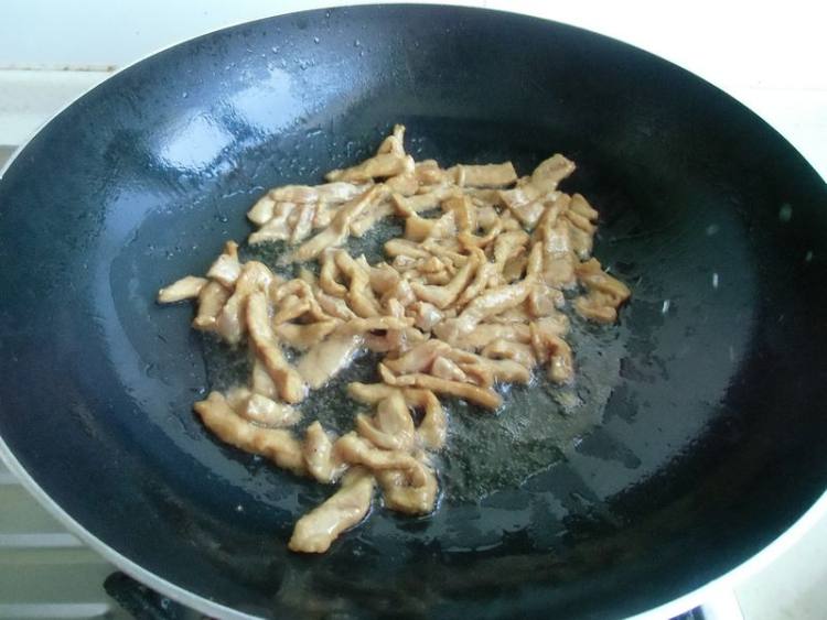 茄子炒肉步骤5