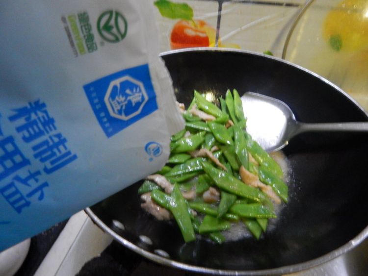 扁豆角烧猪肉步骤7