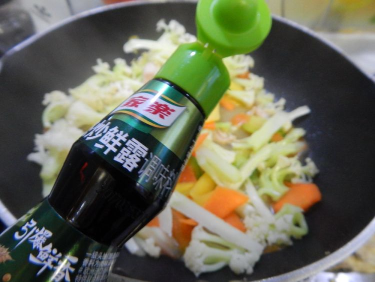 鲜露花菜炒肉步骤11