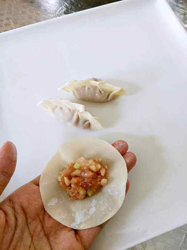 蒸葱饺子步骤6