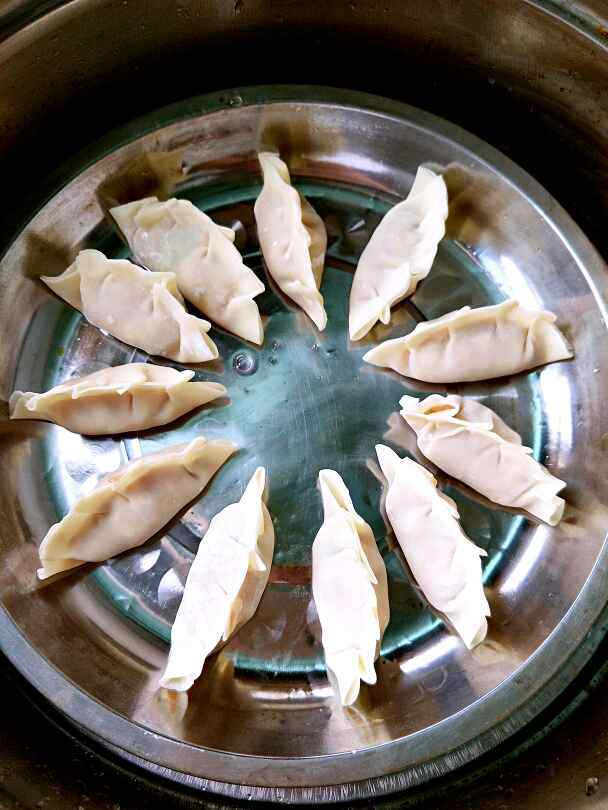 蒸葱饺子步骤8