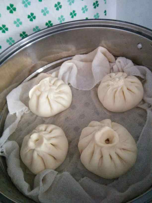 杏鲍菇猪肉包步骤7