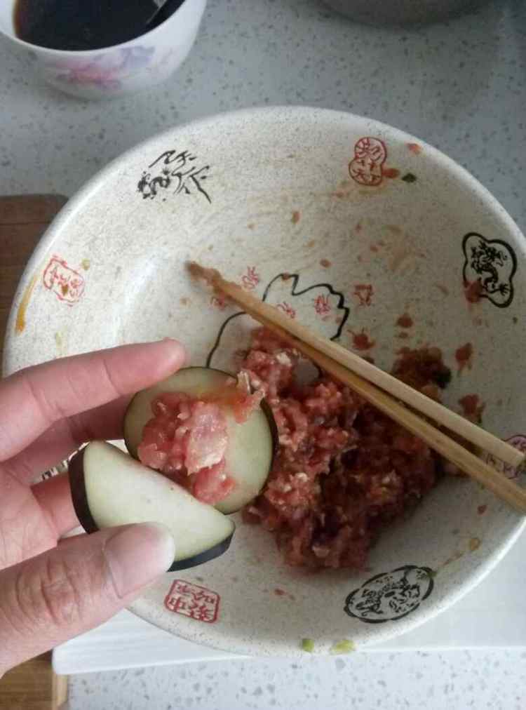 糖醋茄盒步骤4