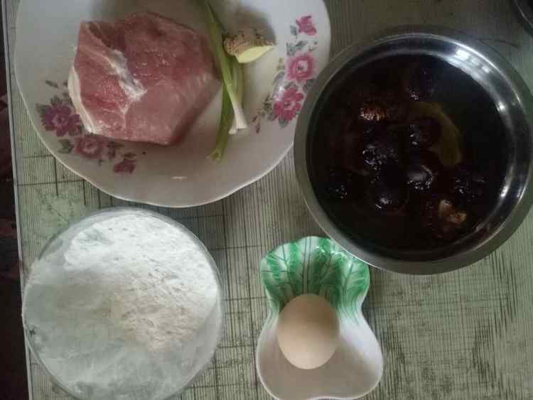 香炸小肉丸步骤1
