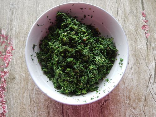 荠菜生煎包步骤3