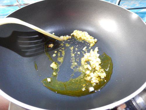 荠菜生煎包步骤6