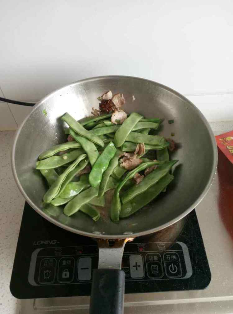豆角猪肉炖土豆步骤7