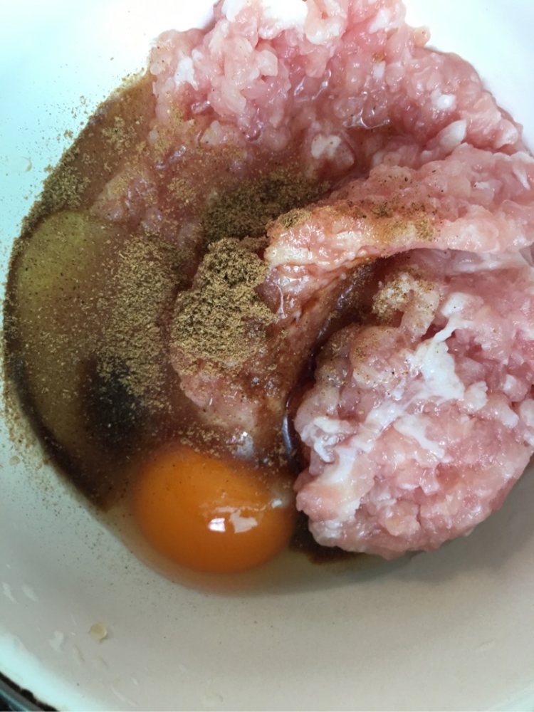 煎酿茄盒步骤2