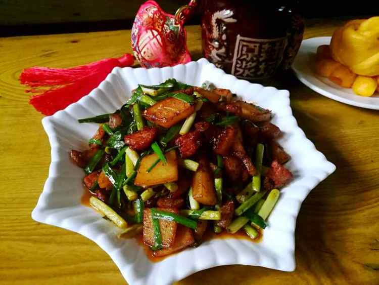 土豆蒜薹炒肉片步骤11