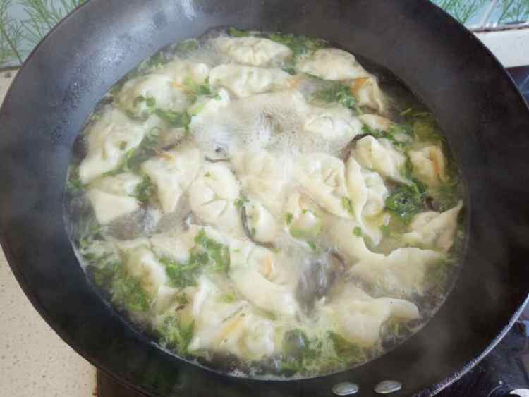 鲜肉小葱馄饨步骤11