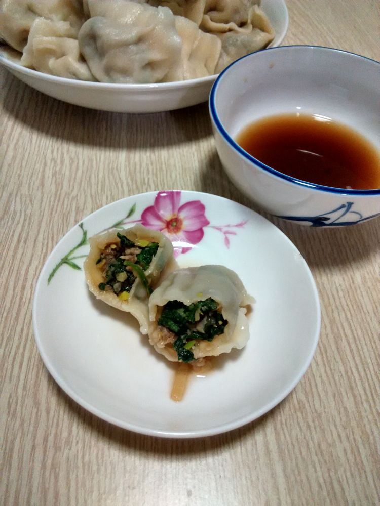 荠菜大葱猪肉饺子步骤11