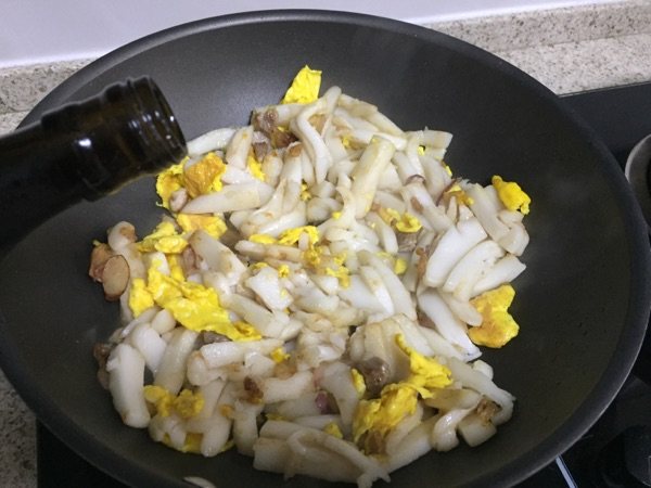 鸡蛋炒年糕步骤12