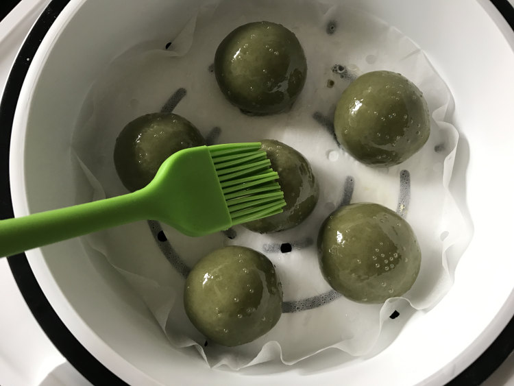 酱肉笋丁青团步骤13