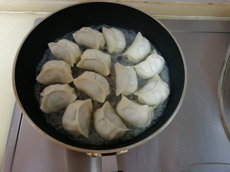 生煎饺步骤16