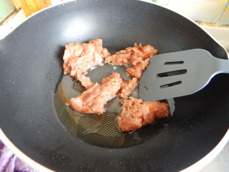 莴笋肉末凉拌米糊步骤5