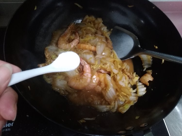 白菜烧虾步骤8