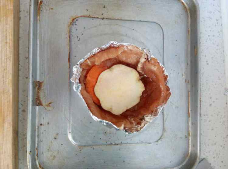 红薯胡萝卜肉片堡步骤4