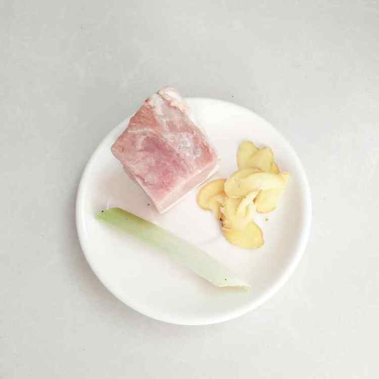 荠菜鲜肉锅贴步骤3