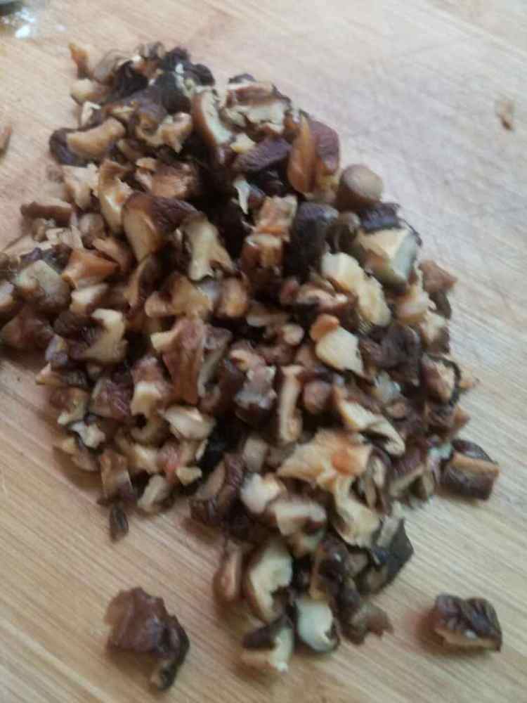 香菇烧麦步骤2