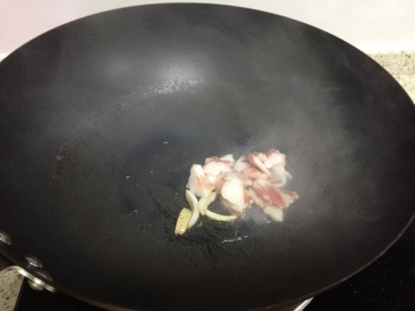 五香豆腐丝炒肉步骤3