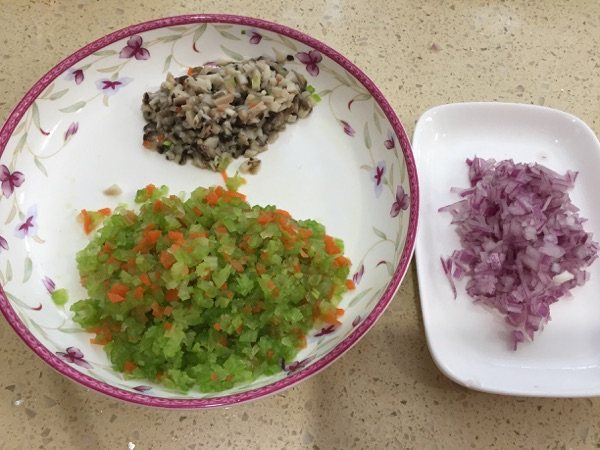 黄金猪肉蔬菜包#本味步骤9