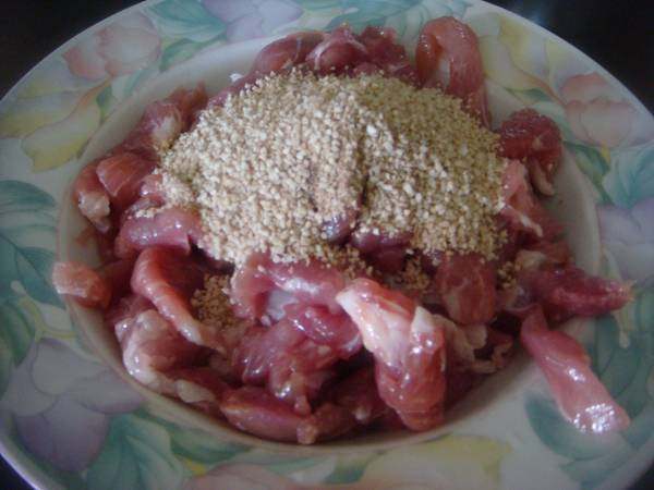 芋头粉蒸肉步骤6