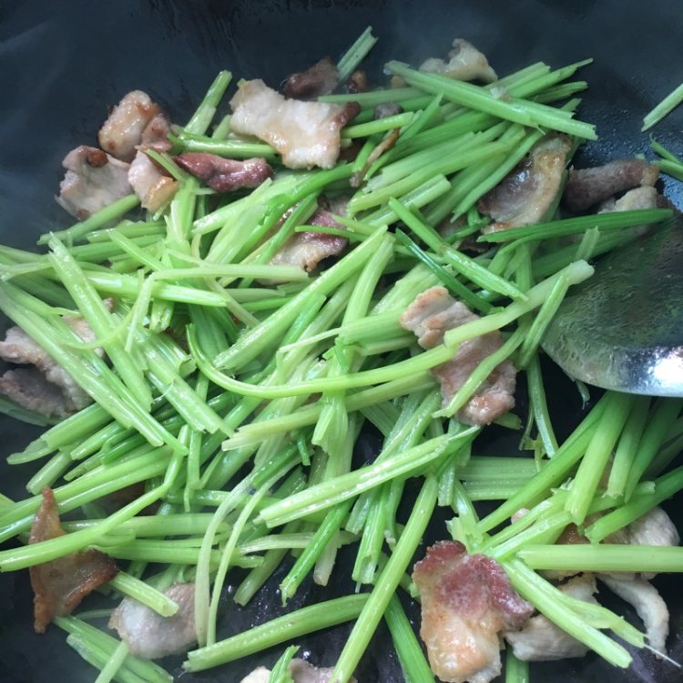 攸县香干炒肉步骤7