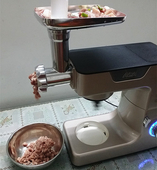 荠菜猪肉大馄饨#本味步骤6