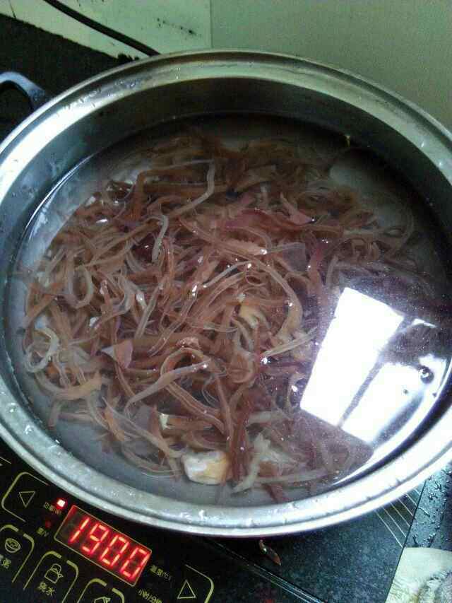 木耳炒肉丝步骤3