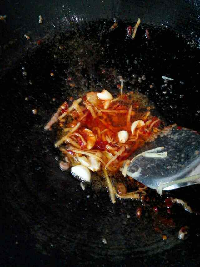 木耳炒肉丝步骤5