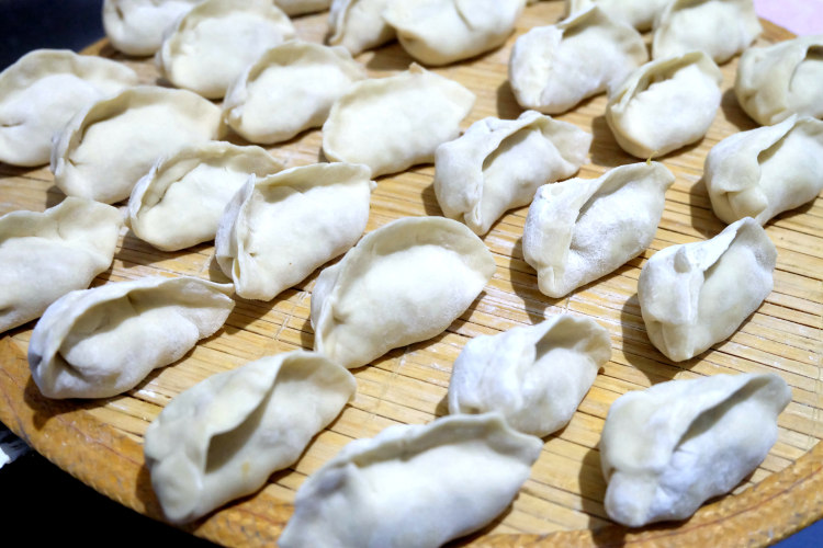 猪肉酸菜饺子步骤13