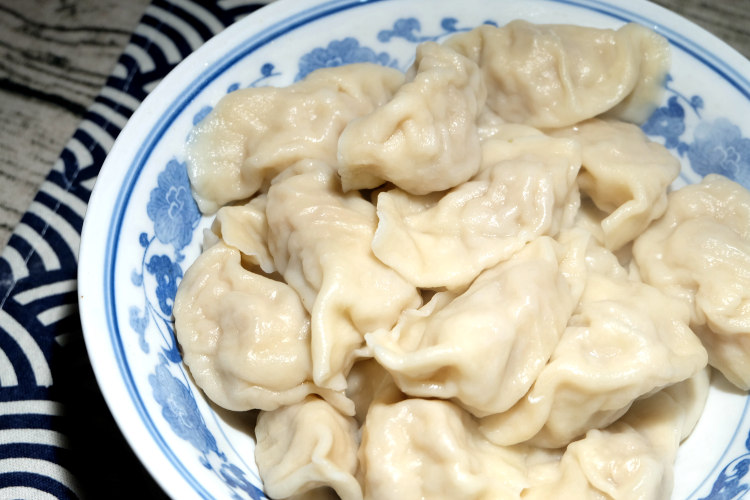 猪肉酸菜饺子步骤15