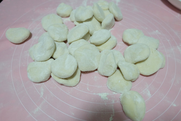 猪肉酸菜饺子步骤10