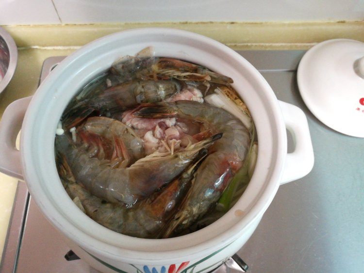 浓汤酸菜锅步骤6