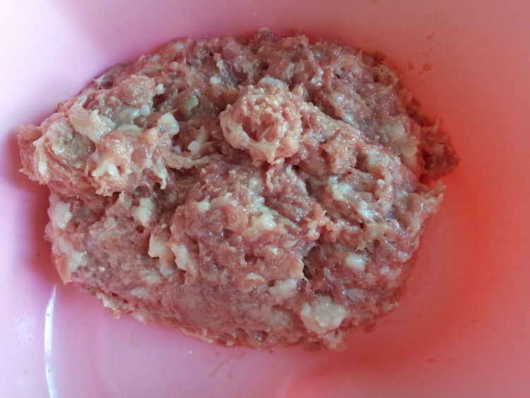 芹菜猪肉馅饼步骤1