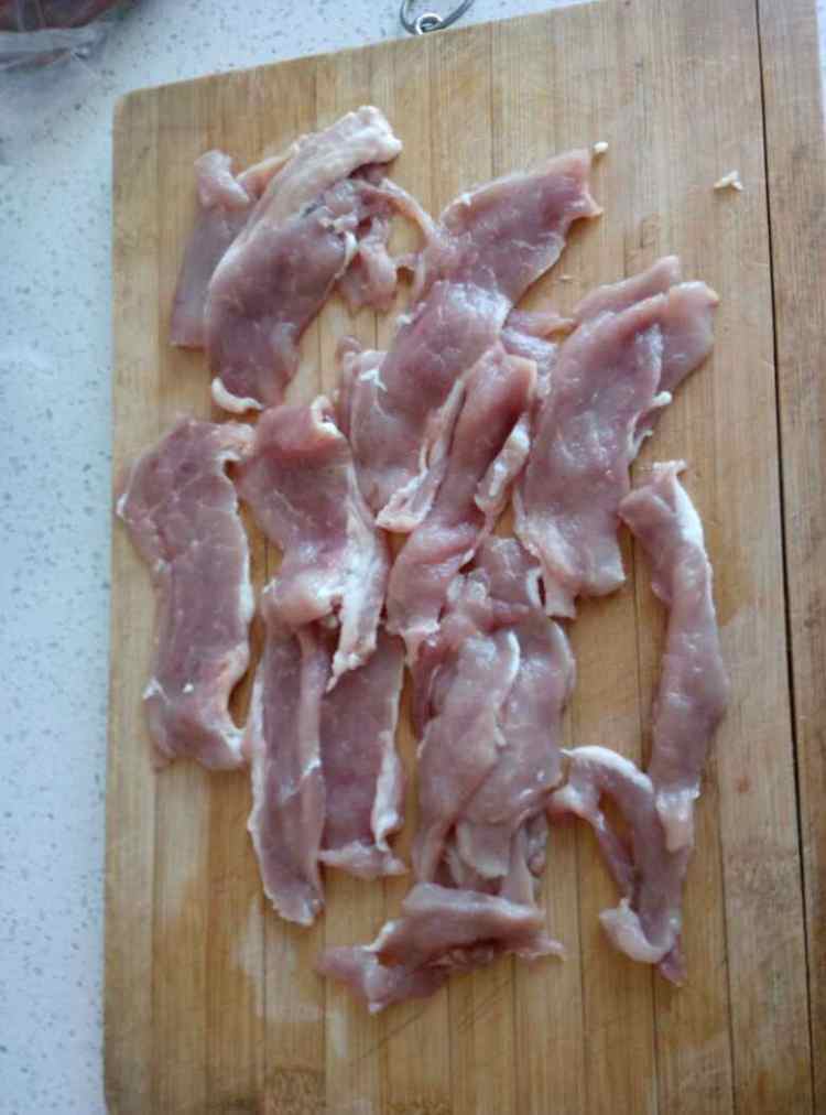烤猪肉片步骤1