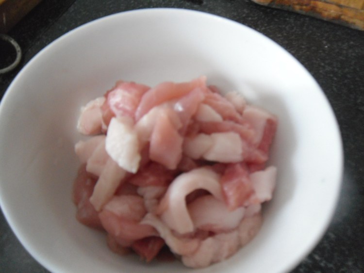 肉丝酸菜粉步骤3