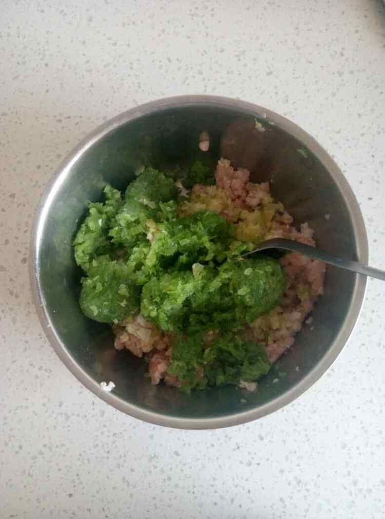 小金鱼饺子步骤3