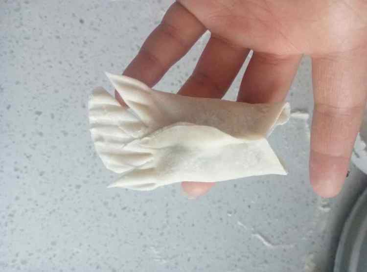 小金鱼饺子步骤12
