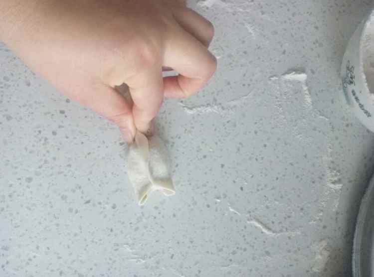 小金鱼饺子步骤13